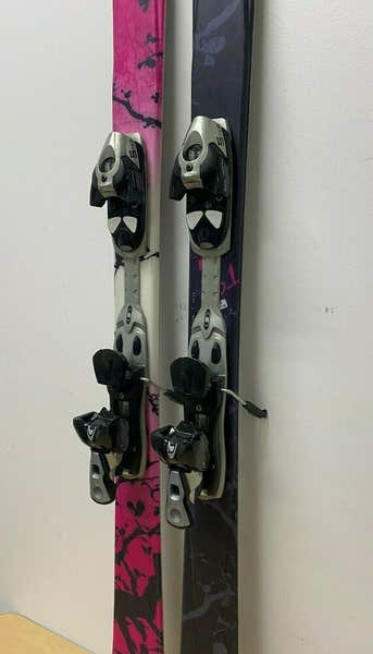 Salomon Temptress 161cm Twin-Tip Freestyle Women's Skis Salomon