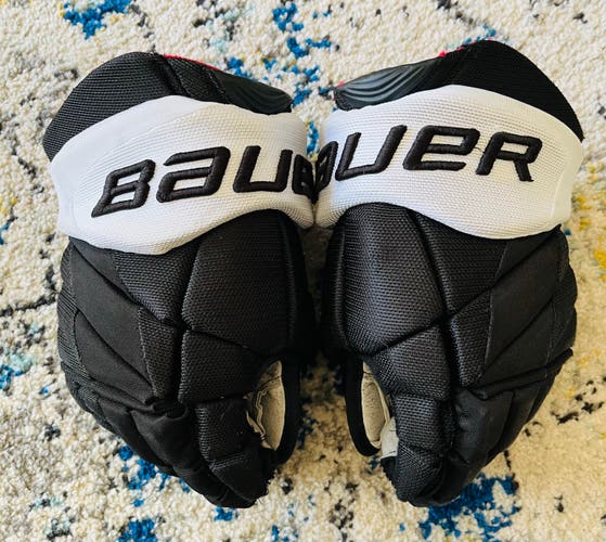 Providence College Friars Bauer Vapor 1X Pro Lite Gloves 13"