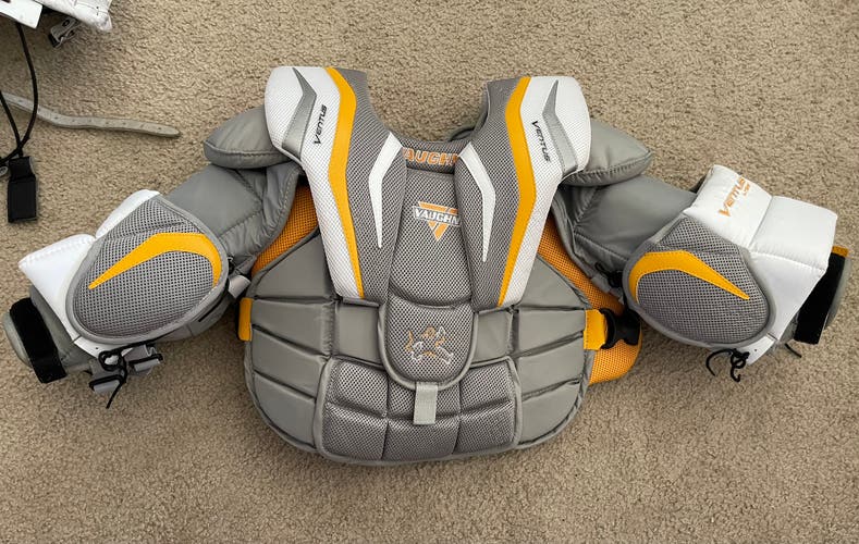 Used Small Vaughn Ventus LT68 Goalie Chest Protector