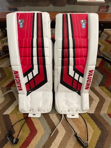 24" Vaughn  Velocity VE8 Goalie Leg Pads