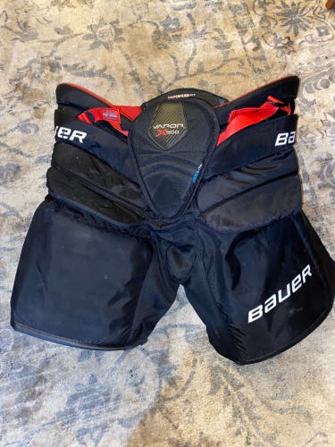 Used Medium Bauer Vapor X900 Hockey Goalie Pants