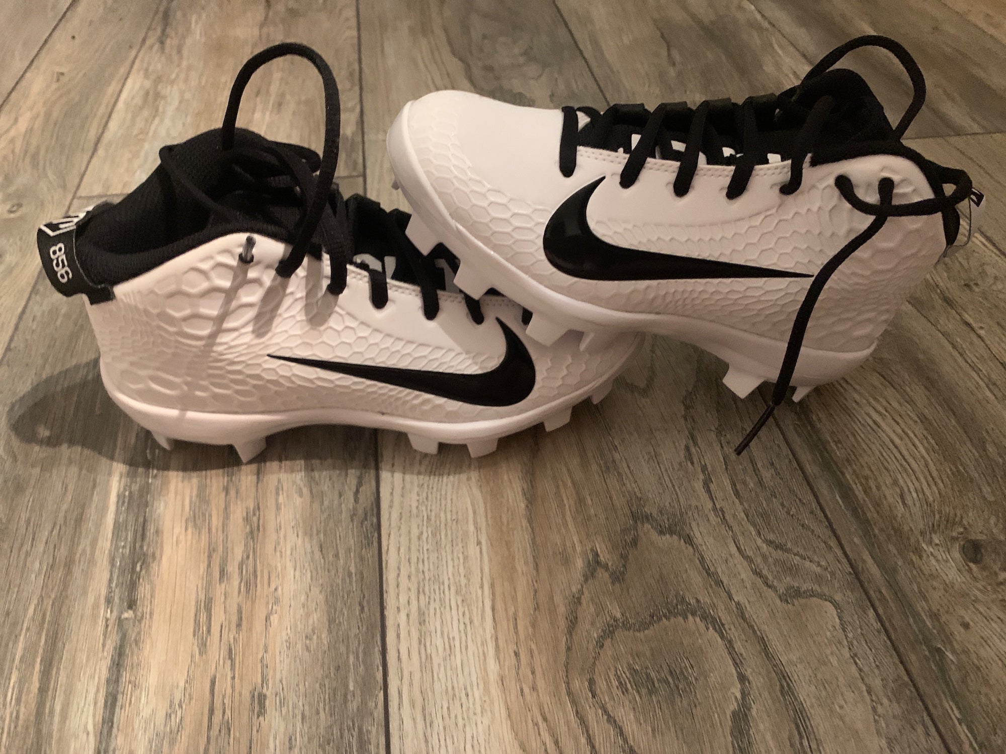 trout youth baseball cleats Online Sale 