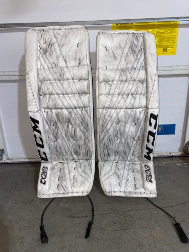 33+1 Used White CCM Extreme Flex 4 Goalie Leg Pads