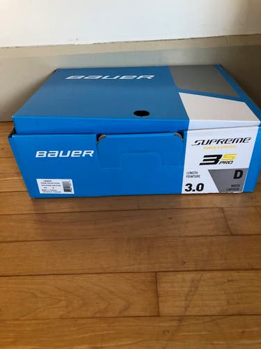 New Bauer Supreme 3S Pro Junior Hockey Skates Regular Width Size 3