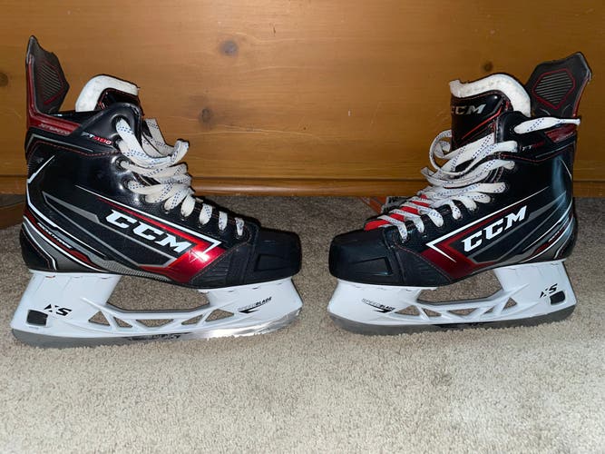 Senior CCM Regular Width  Size 8 JetSpeed FT480 Hockey Skates