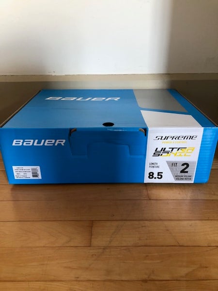 Senior New Bauer Supreme UltraSonic Hockey Skates Size 8.5 Fit 2