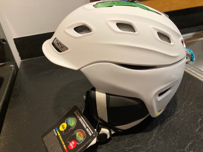 Unisex New XL Smith Vantage Helmet