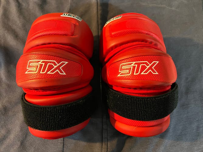Barely Used Medium STX Stallion 300 Arm Pads