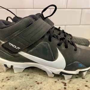 Nike Cleats Mike Trout 8.5