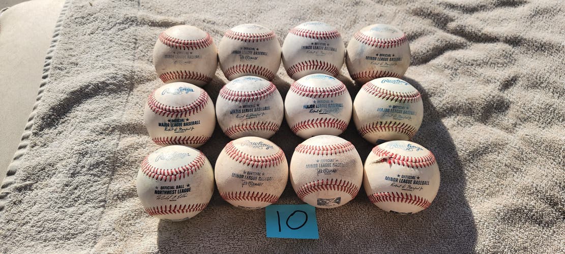 Used Rawlings Official Minor League Baseballs 12 Pack (1 Dozen)
