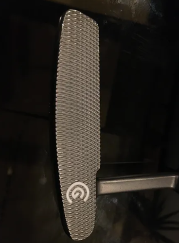 Men's Used Cleveland Right Handed Blade Huntington beach Putter 35"