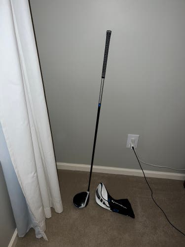 Men's Right Handed Regular Flex 9 Loft Sim2 Driver