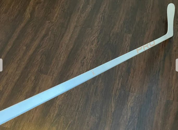 2 Alex Ovechkin Pro Curve Hockey Sticks LH 90 and 95 Flex Grip - Bundle for @KUZY92