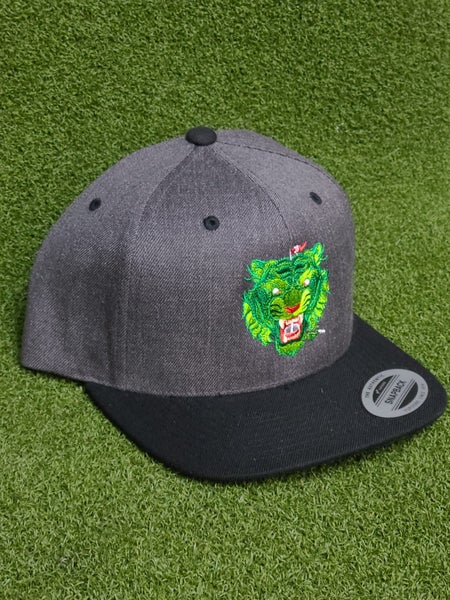 ChipnPutt Golf Green Tiger Snapback Hat, Gray/Black, Brand New!!