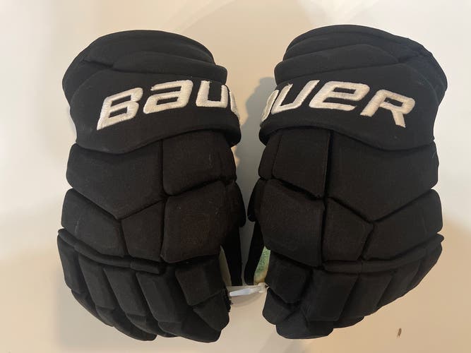 Bauer Pro Stock Supreme Ultrasonic Gloves 1 15”