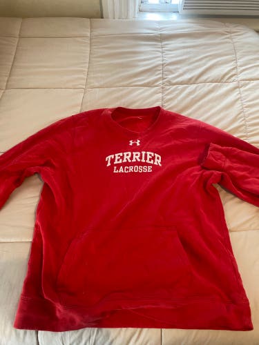 Boston university lacrosse team issued crewneck