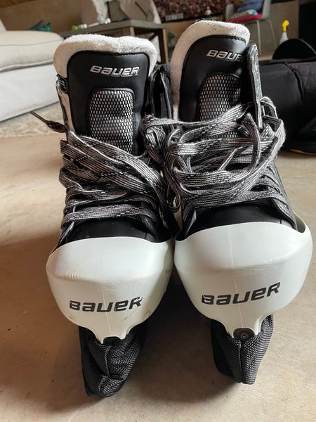 Senior Used Bauer Elite Hockey Goalie Skates Regular Width Size 11