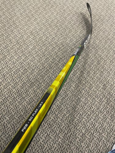 Bauer UltraSonic P28 curve 50 flex right hand stick