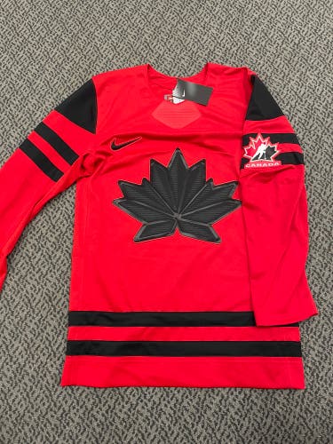 Nike Canada Adult Small Olympic jersey