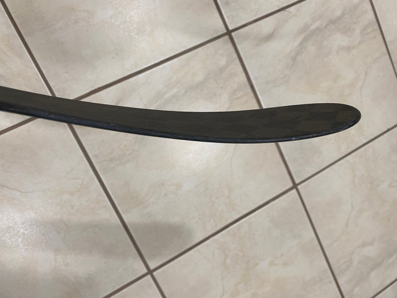 Junior Right Handed As3 Pro Hockey Stick