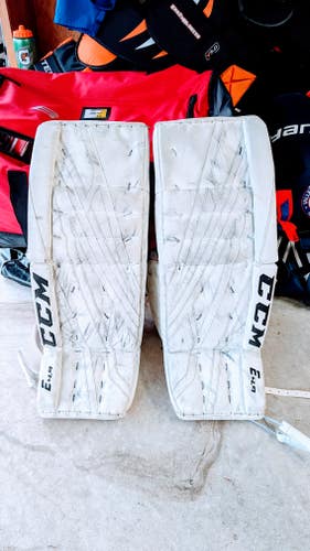 Used 33" CCM Extreme flex 4.9 Goalie Leg Pads
