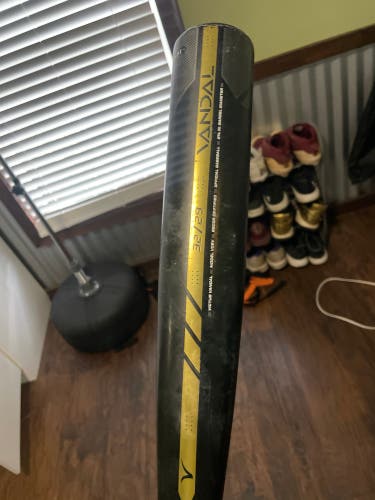 Used 2020 Victus (-3) 29 oz 32" Bat