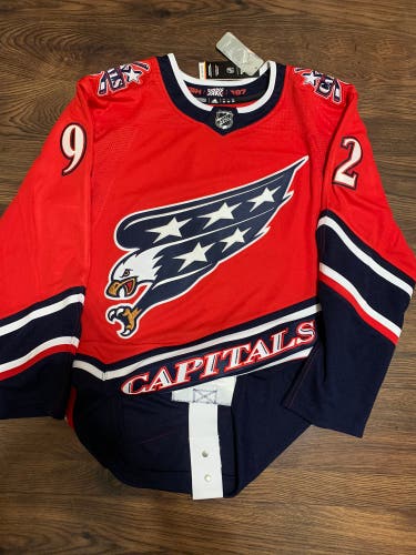 NWT Washington Capitals Kuznetsov Authentic Adidas Reverse Retro Jersey Red 50