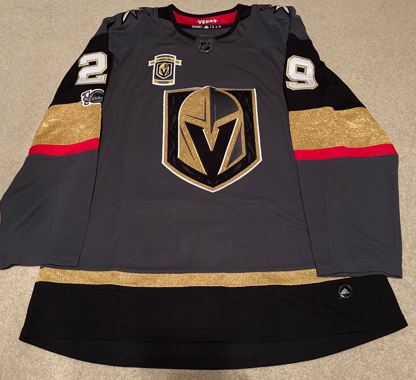 NEW FLEURY SIZE 52 L VEGAS KNIGHTS AUTHENTIC ADIDAS REVERSE RETRO RED JERSEY  NWT
