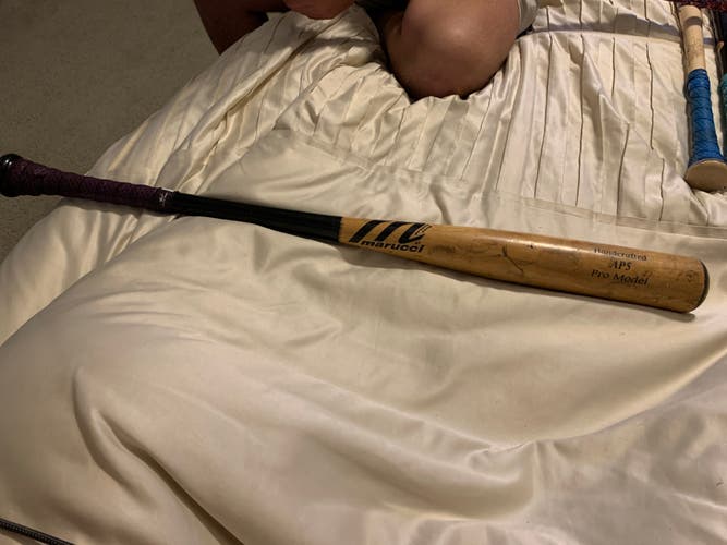 Used Marucci Wood AP5 Bat (-3) 29 oz 32"