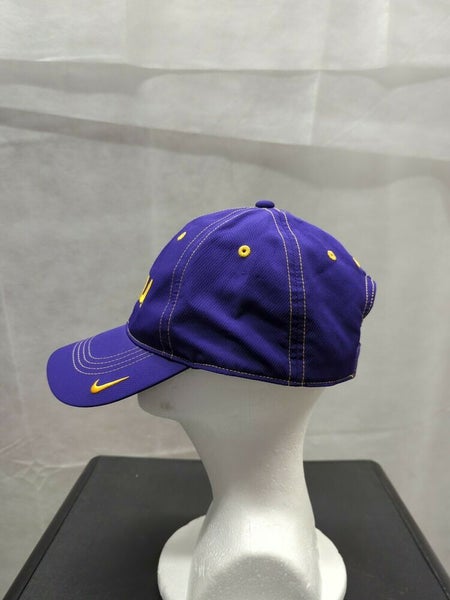 lakers golf hat