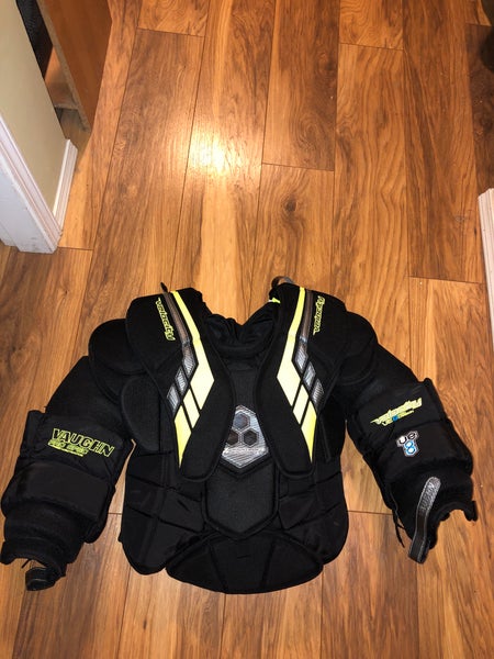 Vaughn VE8 Pro Carbon Chest Protector