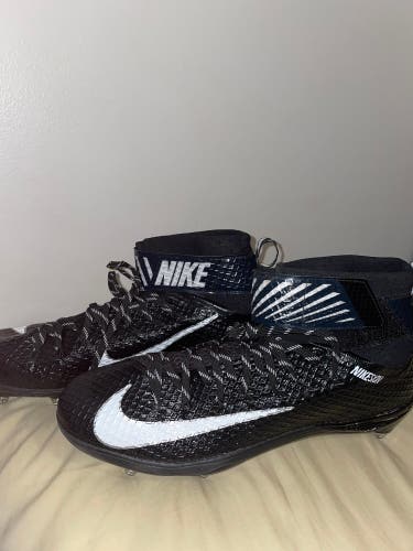 Size 15 - NEW Nike Lunarbeast Elite D CF Black White