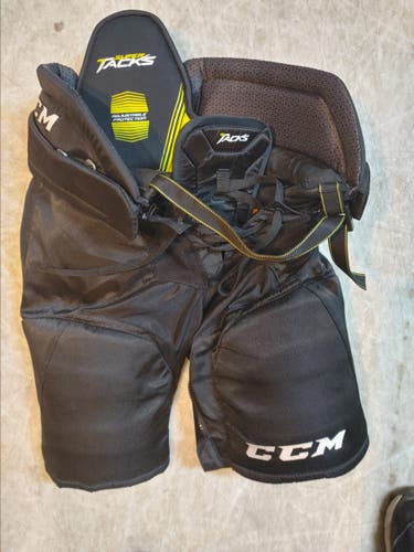 Junior Large CCM Super Tacks Hockey Pants