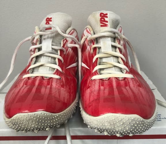 Red Unisex Used Size 7.0 (Women's 8.0) Turf Cleats Nike Low Cut Vapor Varsity low Turf