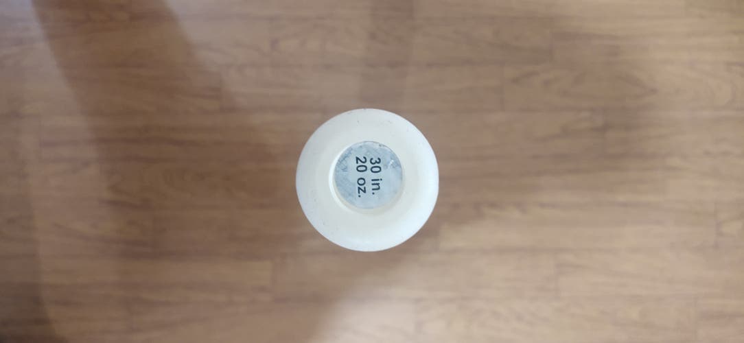 Used USSSA Certified Combat Composite Maxum Bat (-10) 20 oz 30"