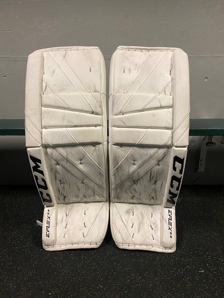 CCM EFLEX 5.9 Goalie Leg Pads