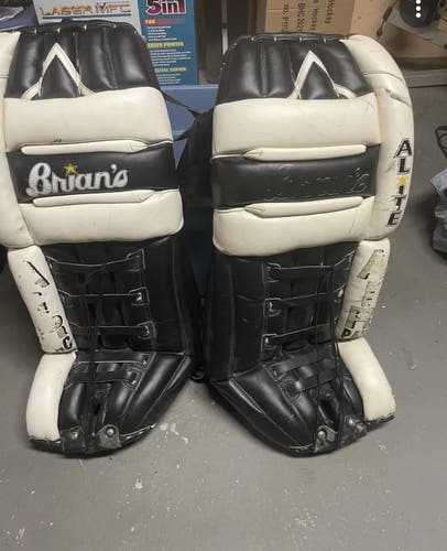 Used 34" Brian's Alite Air Pac Goalie Leg Pads