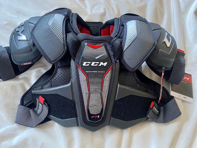 NEW CCM JetSpeed FT1 Shoulder Pads Senior
