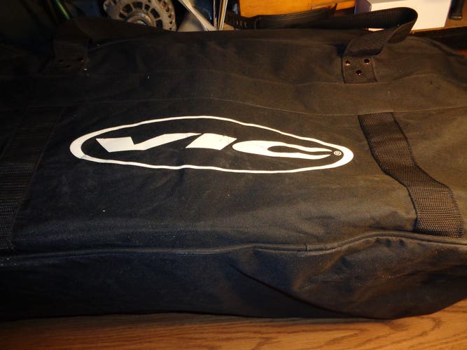 Vic Equipment Bag