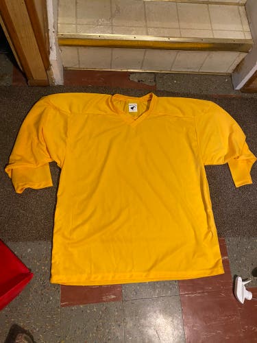 Brand New Gold Men's XXL Jersey