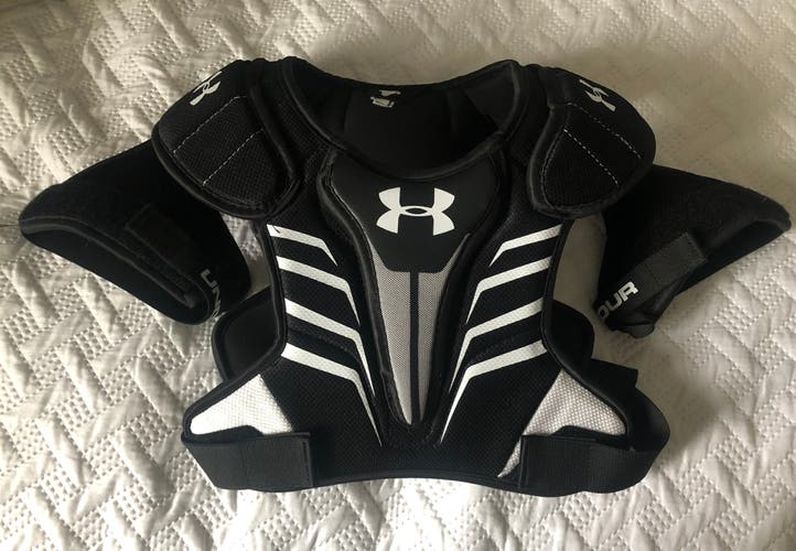 Under Armour Boys Strategy Lacrosse Shoulder Pads