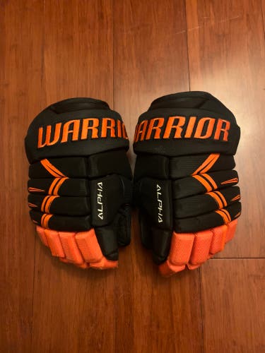 Warrior 11"  Alpha DX3 Gloves