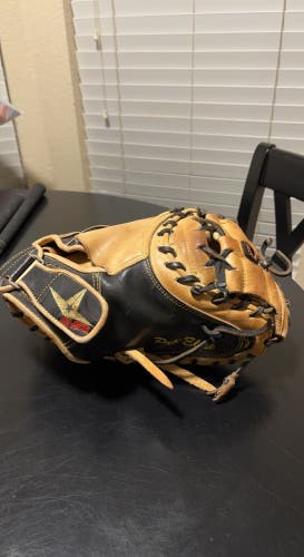 Allstar CM3000SBT Catchers Mitt