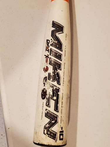 Used USSSA Certified Miken Bat (-10) 18 oz 28"