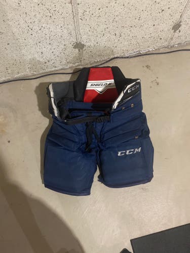 Used Navy Medium CCM Shield II Goalie Pants