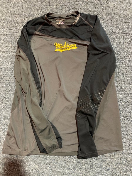 Gray Bauer University of Michigan Hockey Team Issued Base Layer #8 Becker L