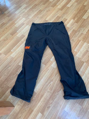 Black Adult XL Helly Hansen Pants