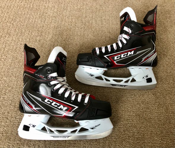 New CCM JetSpeed FT490 Skates, Size 5.5 D / Regular