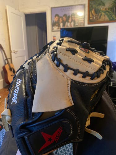 Catcher's 31.5" CM3030 Baseball Glove