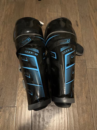 Tour Code 1 Shin Guard